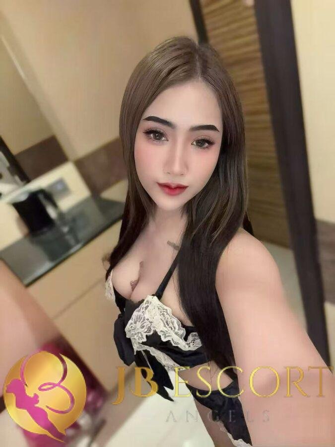 mmexport1761901711213 675x900