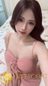 Jolie Jolie