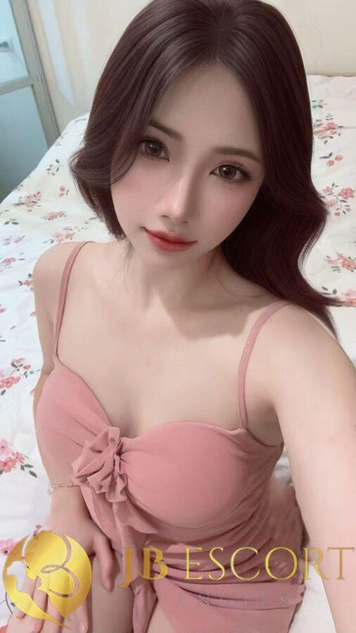 Jolie